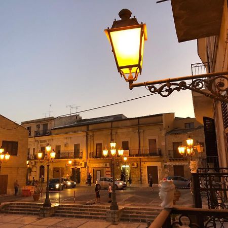 Cortile Umberto Apartment Racalmuto Екстериор снимка